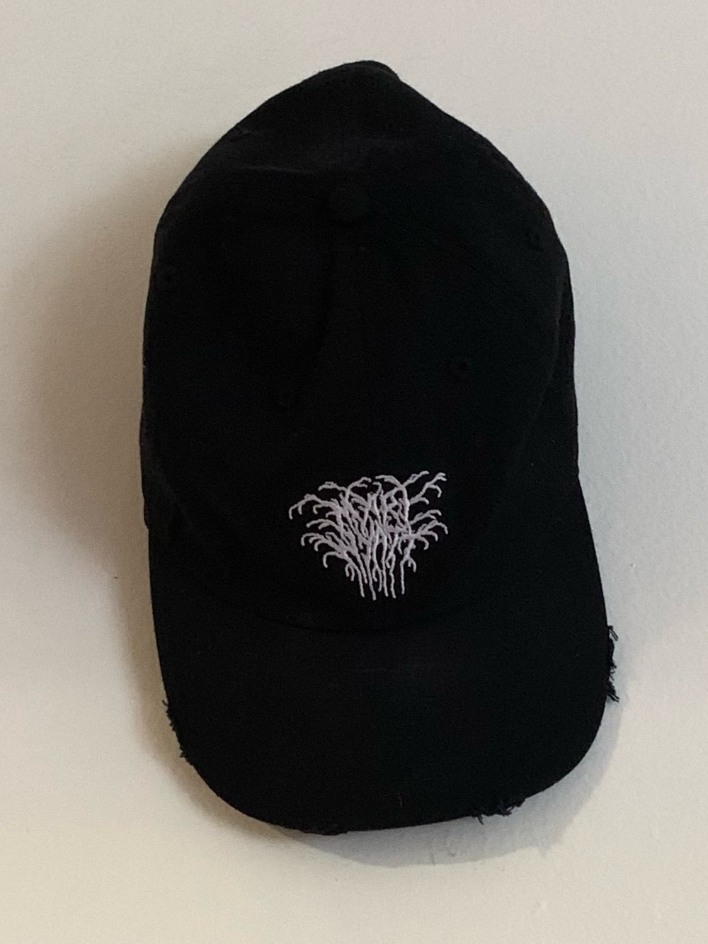 Mary Wyatt London Relict Distressed Cap - Picture 2 of 3